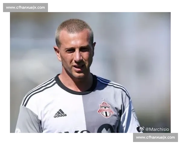 多伦多官宣与贝尔纳代斯基解约：三年合作终结，战略转型开启新篇章