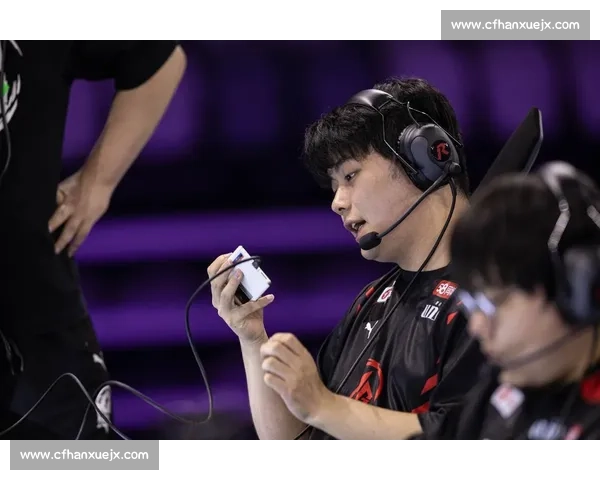 当电竞梦想照进现实，王者荣耀解说员的奋斗与坚持